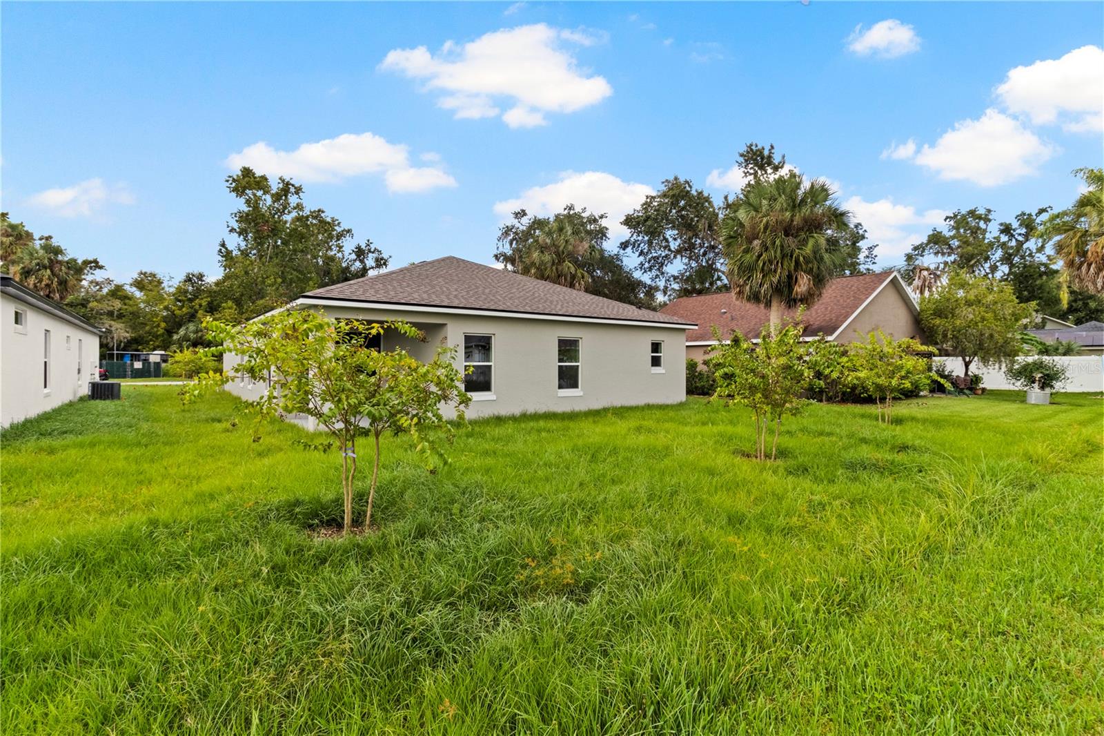 ARBORS OF LAKE HARRIS - Residential
