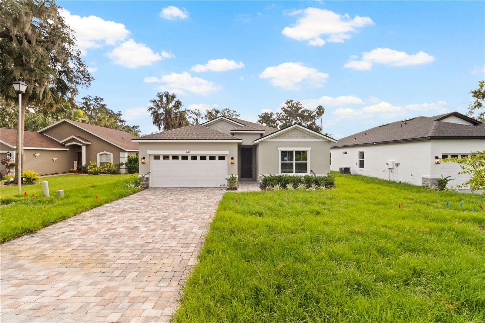 ARBORS OF LAKE HARRIS - Residential