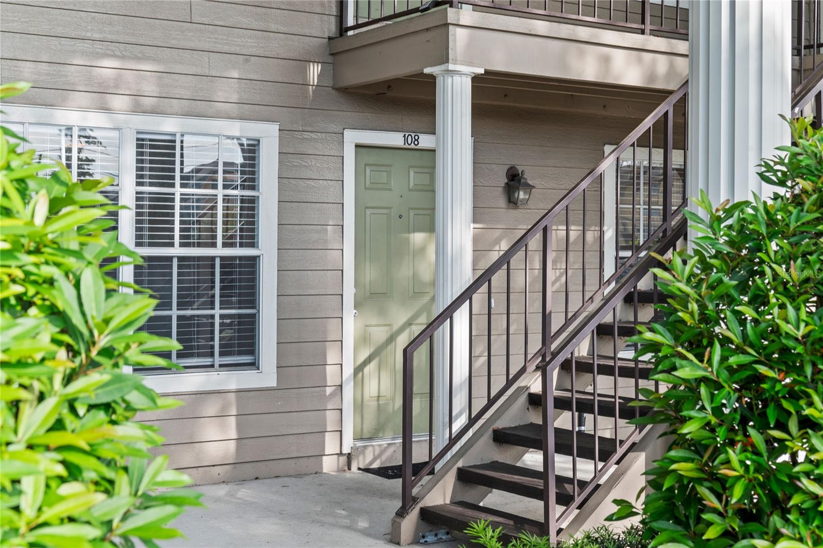 HUNTERS RESERVE A CONDO - Residential