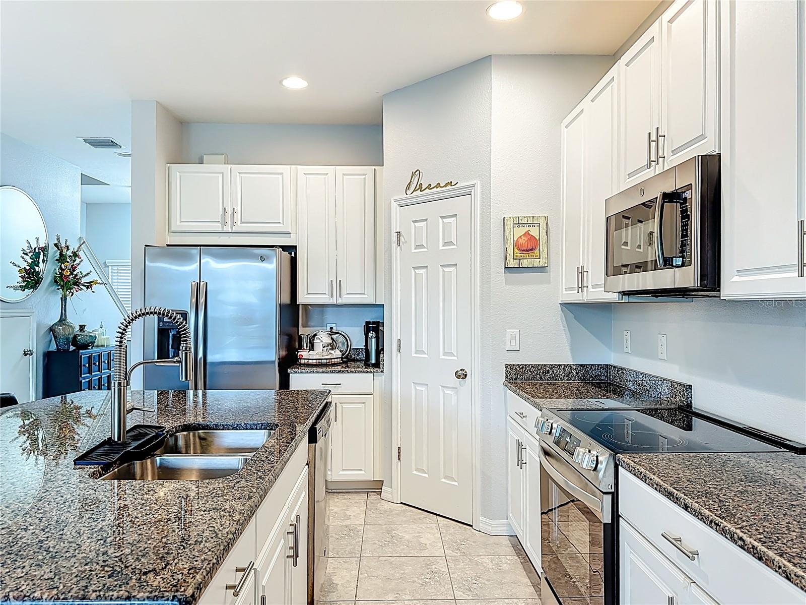 OAK CREEK PRCL 8 PH 1 - Residential