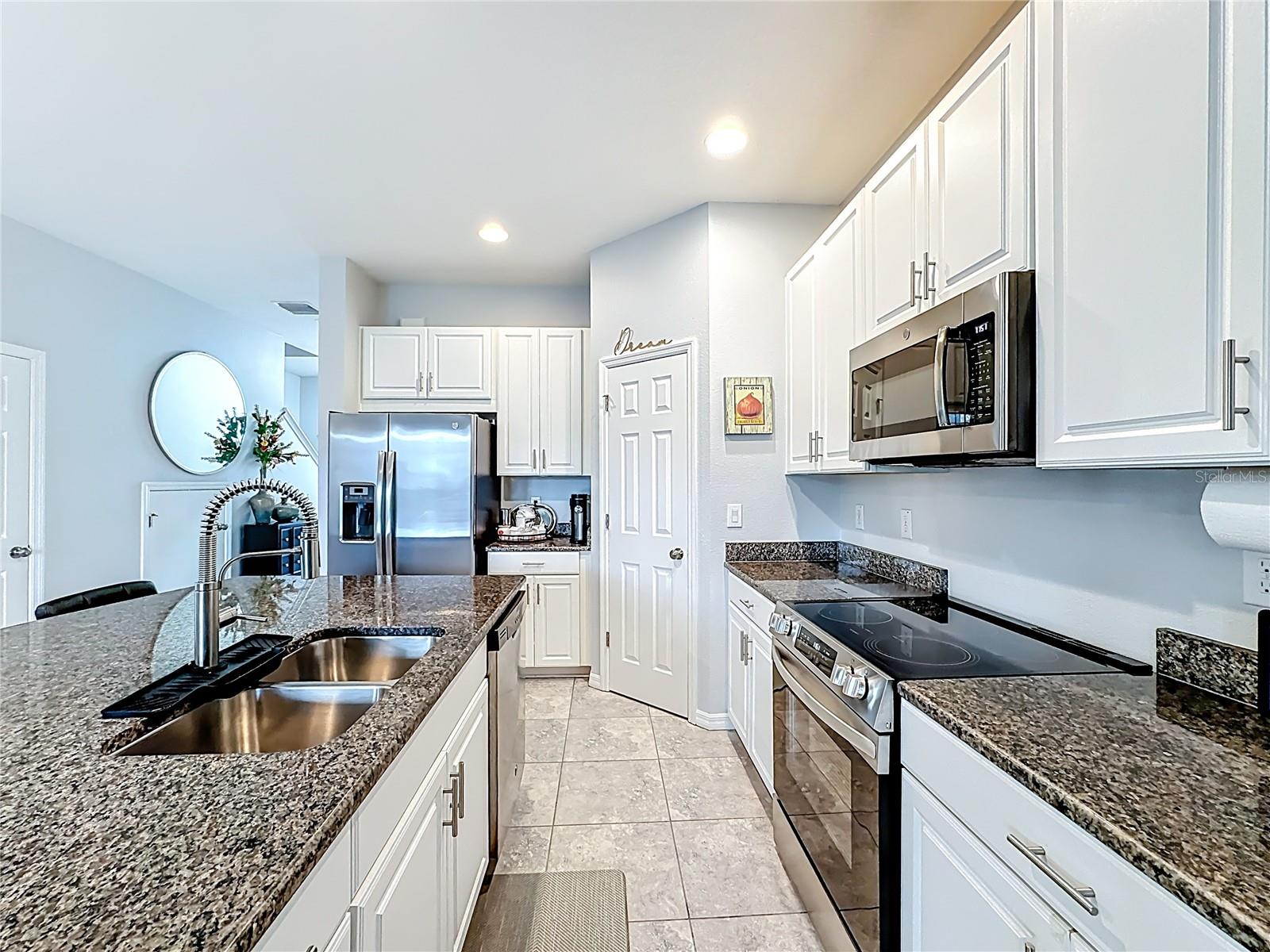 OAK CREEK PRCL 8 PH 1 - Residential