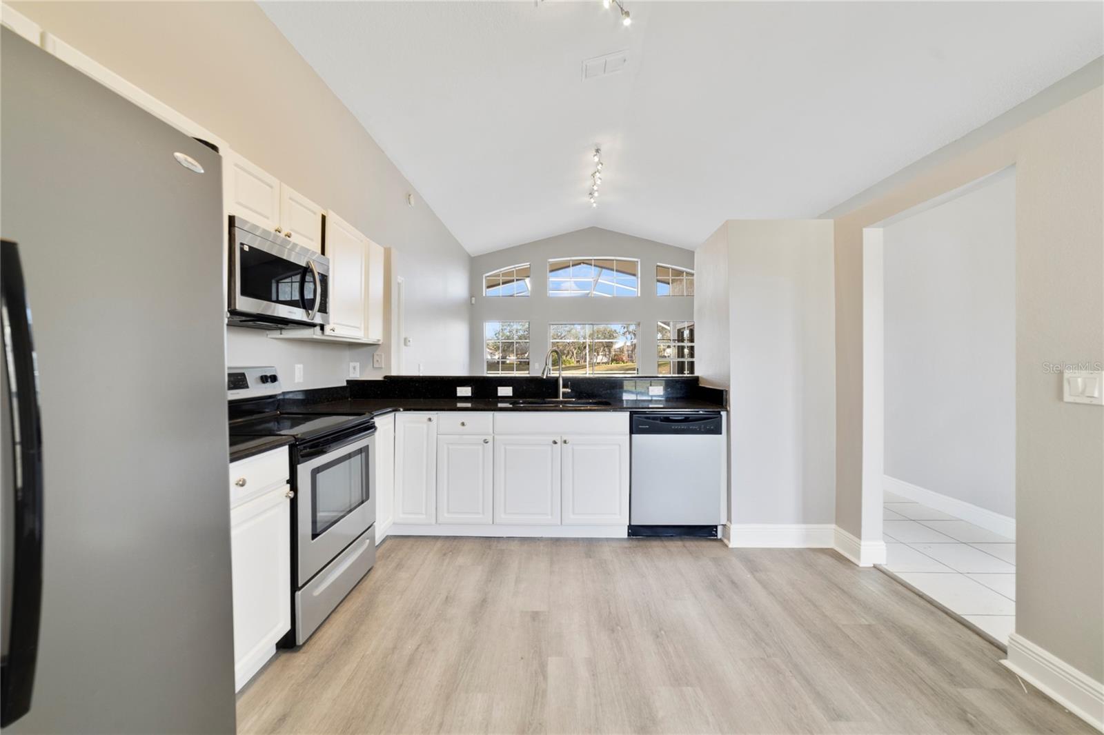 SUNRIDGE WOODS PH 03 - Residential