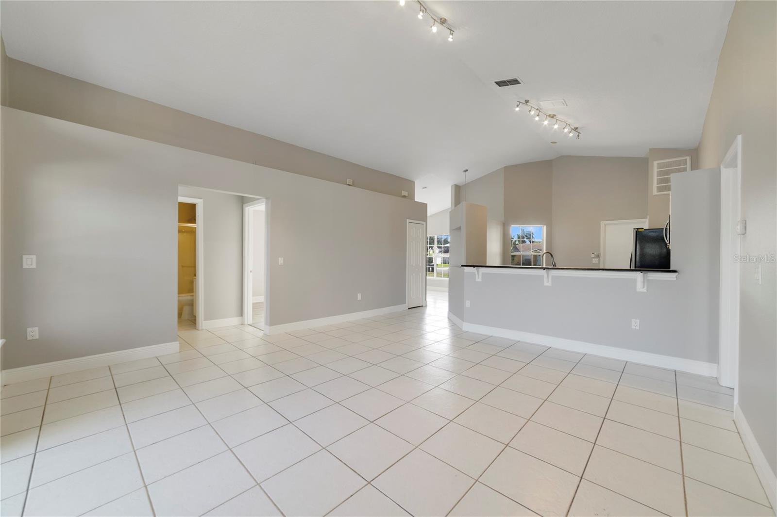 SUNRIDGE WOODS PH 03 - Residential