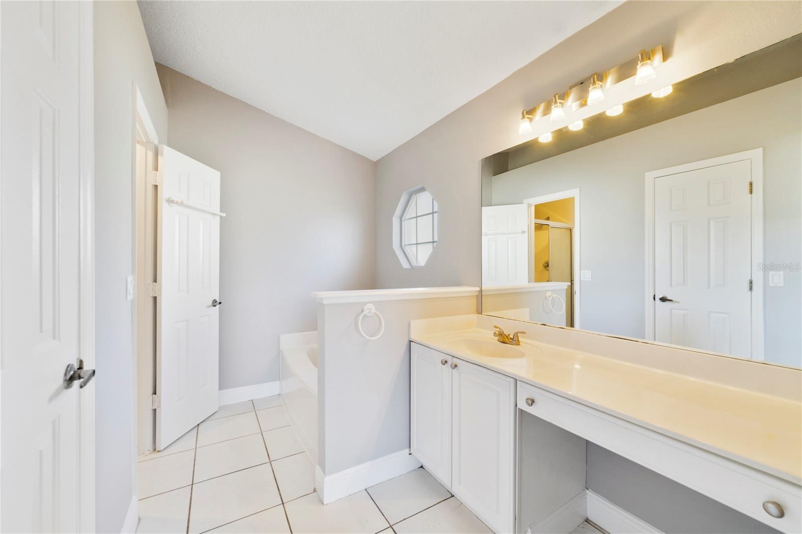 SUNRIDGE WOODS PH 03 - Residential