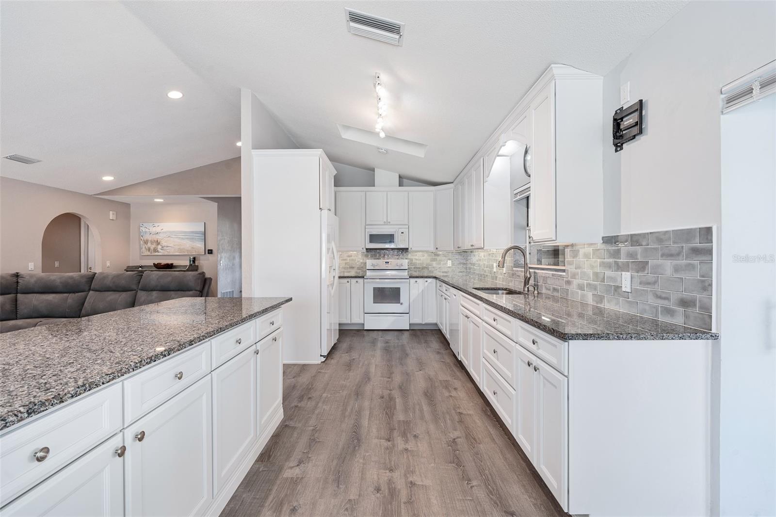 PLANTATION BAY SUB - Residential