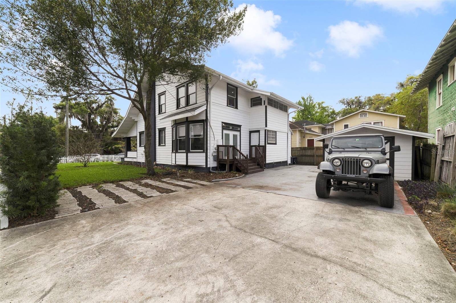 DOUGLASS SUB - Residential