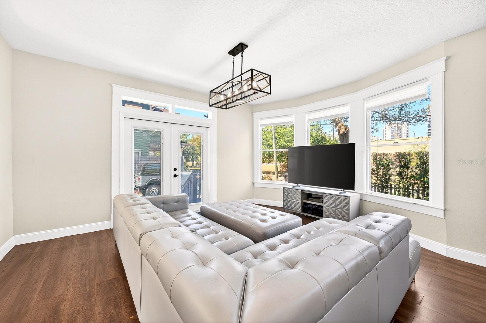 500 S OSCEOLA AVENUE