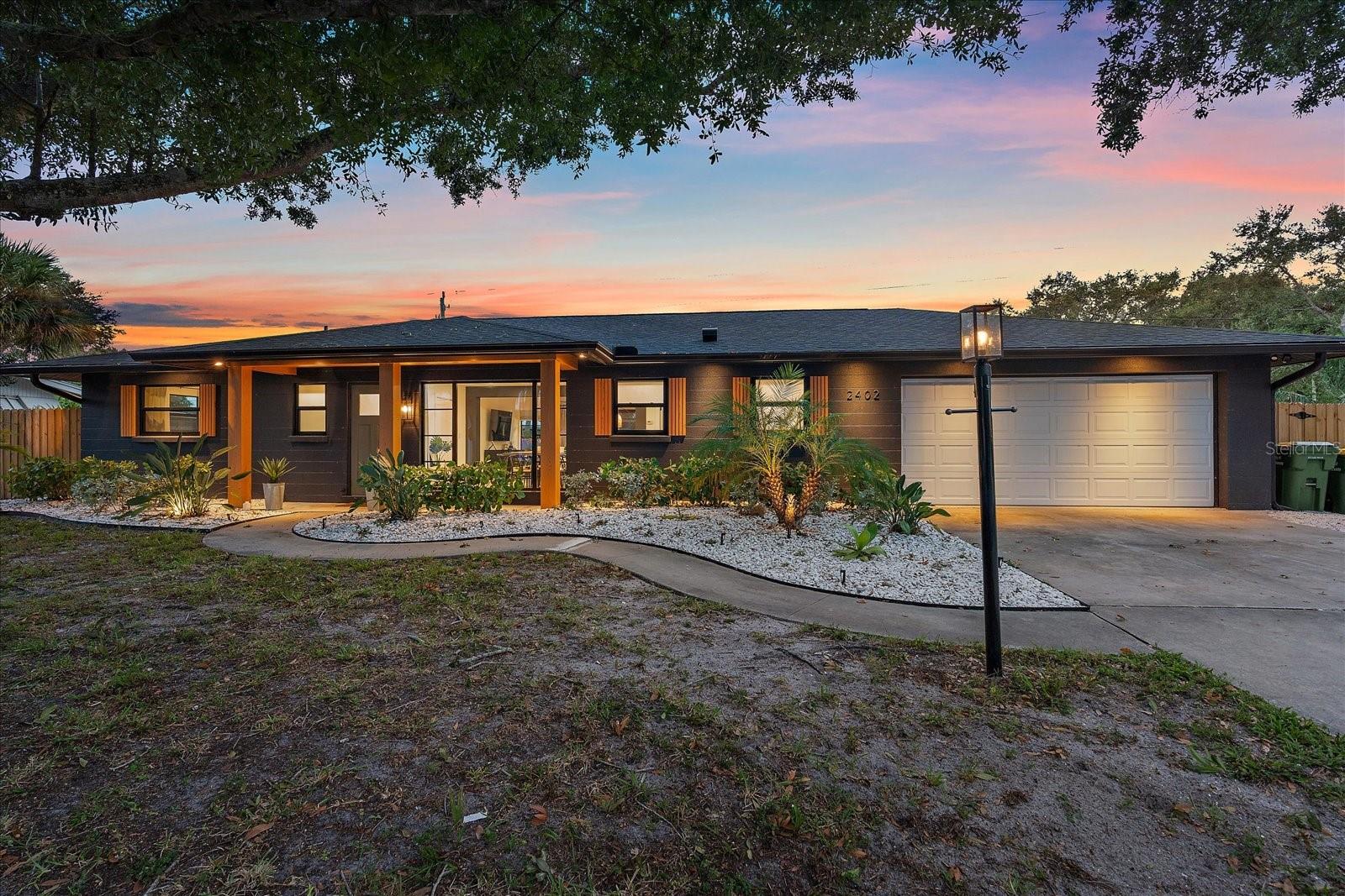 SOUTH GATE - Residential