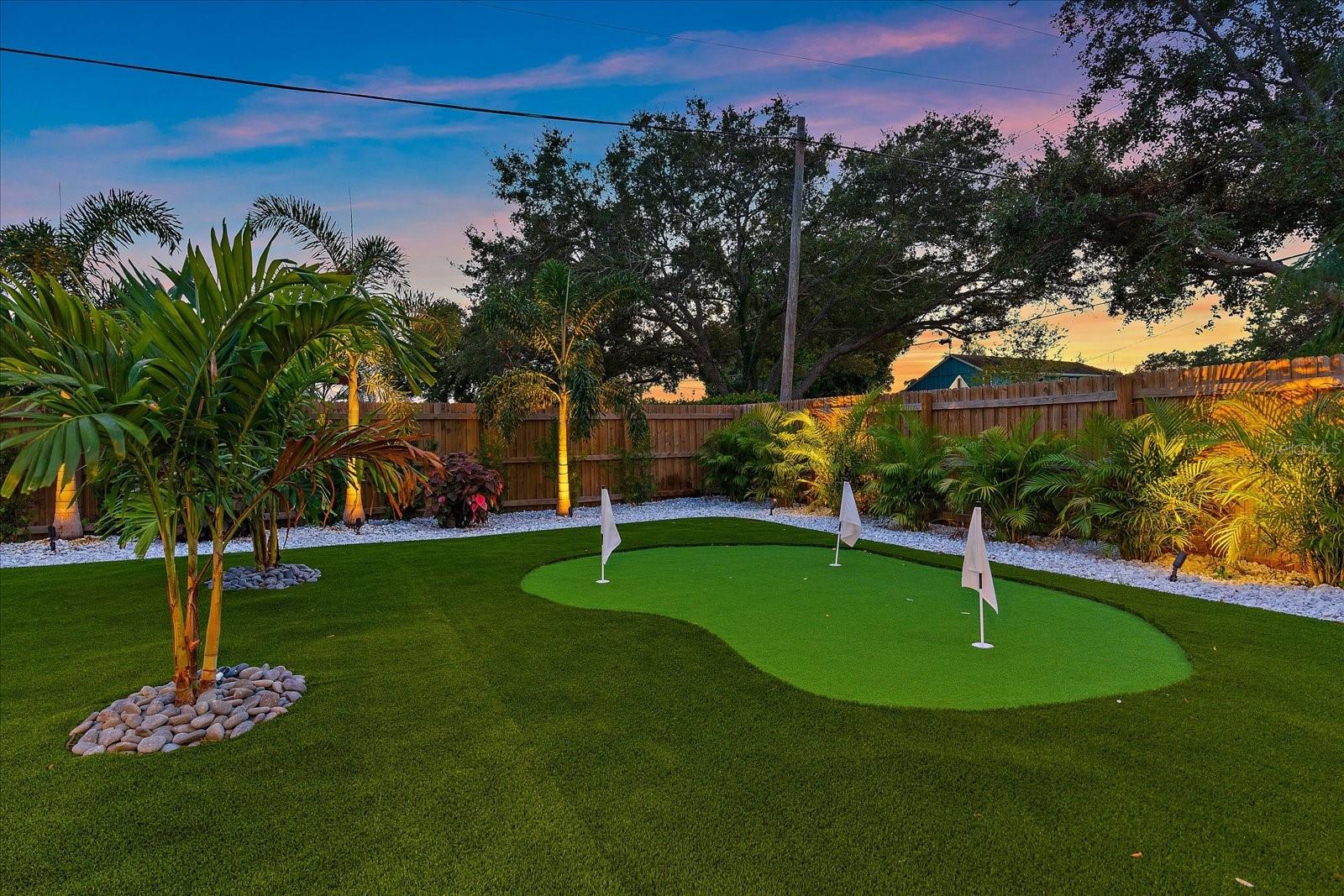 SOUTH GATE - Residential