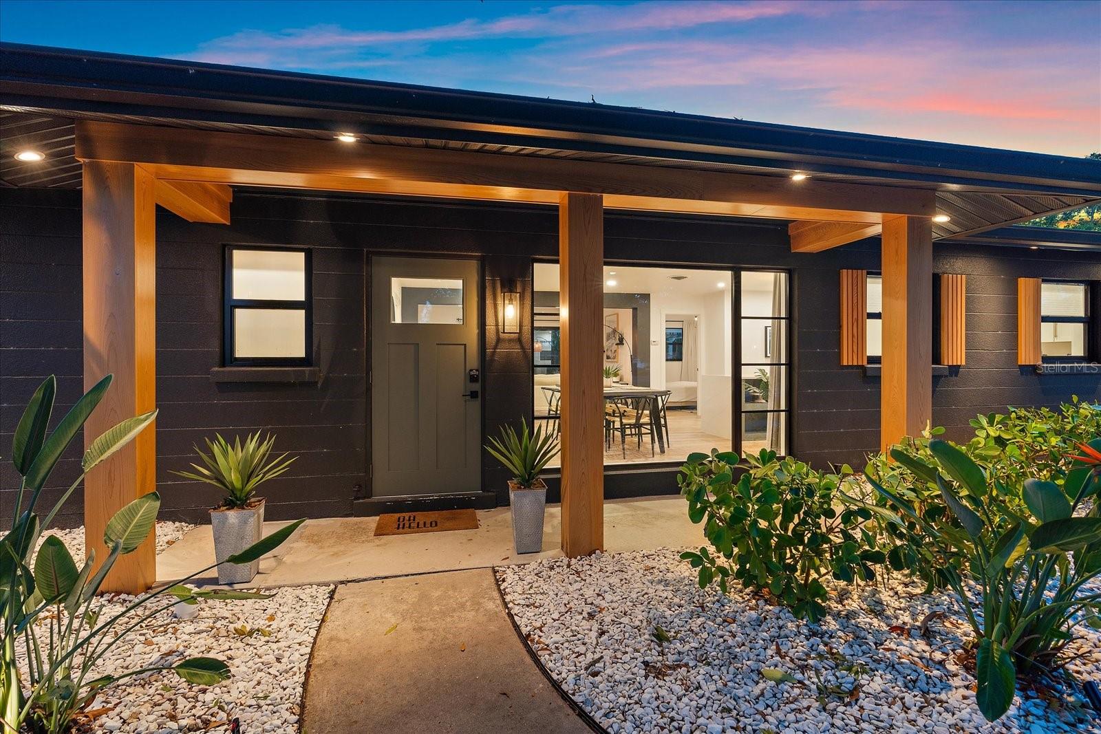 SOUTH GATE - Residential