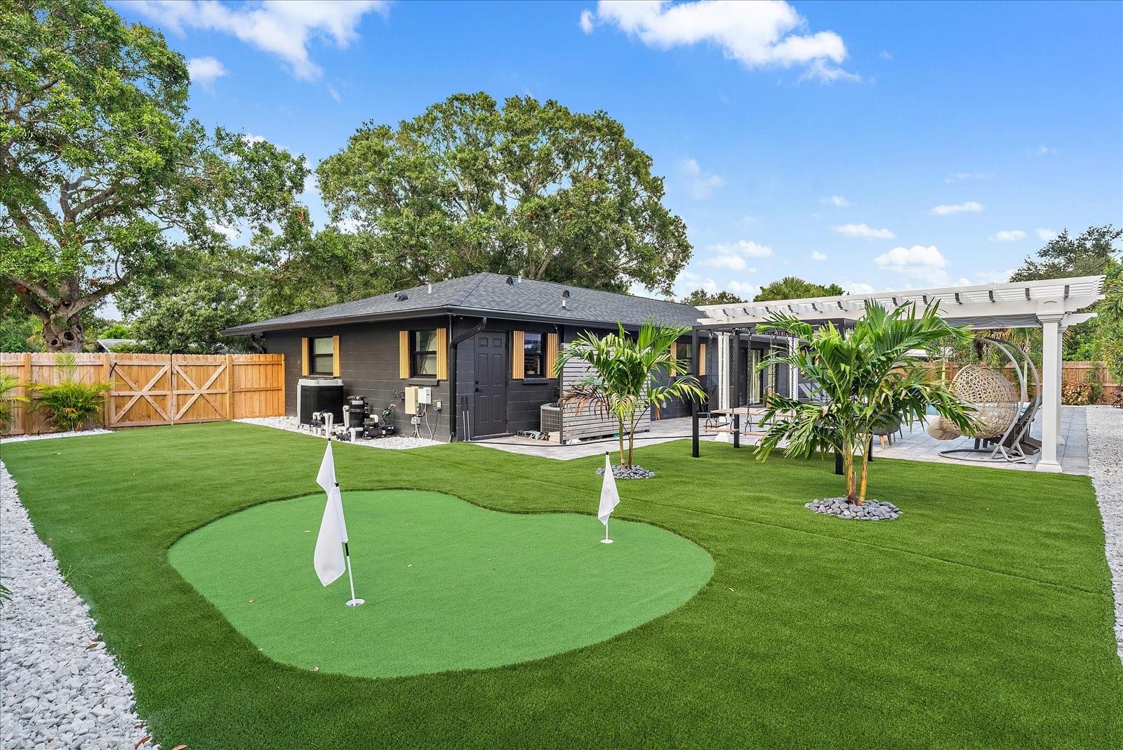 SOUTH GATE - Residential