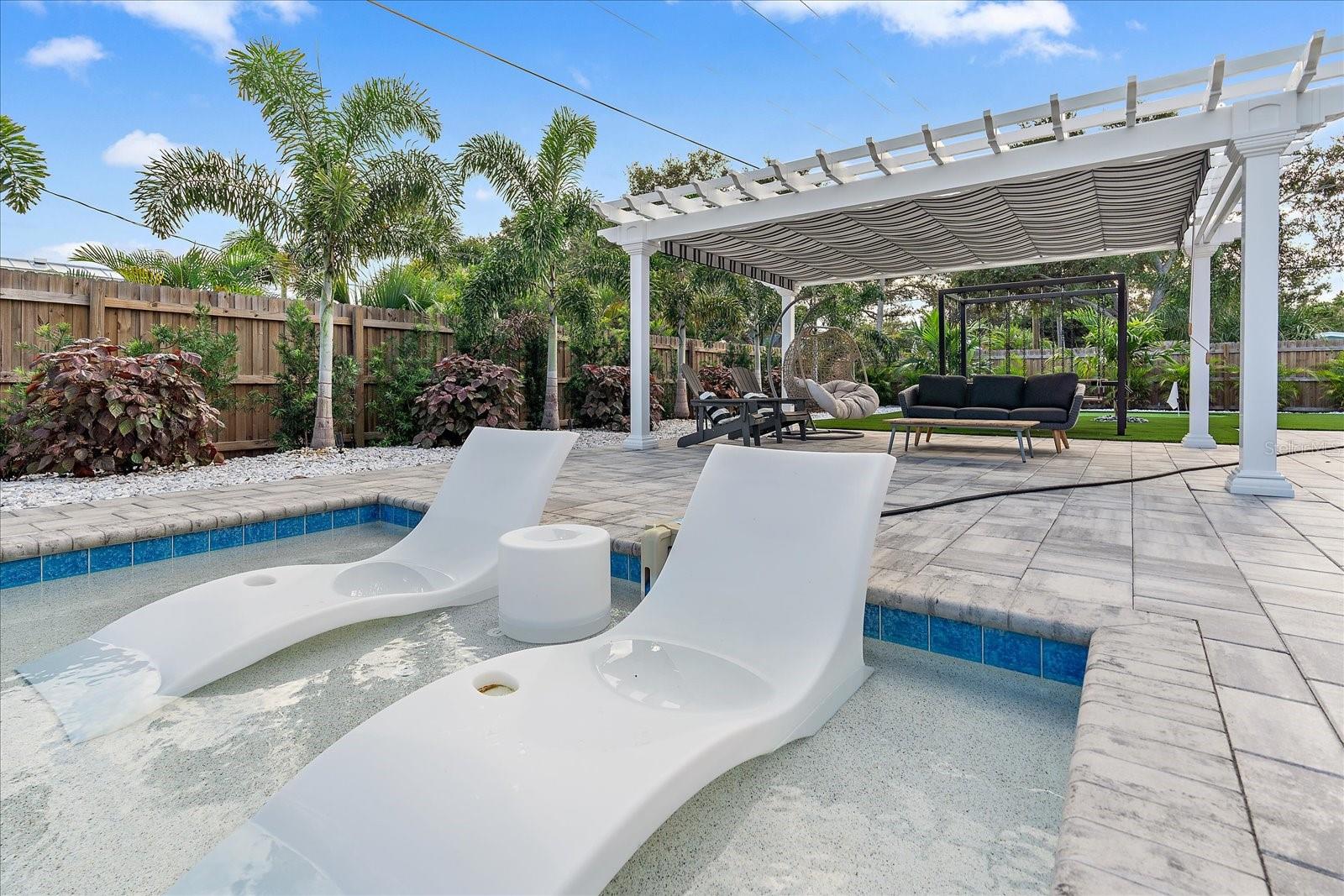 SOUTH GATE - Residential