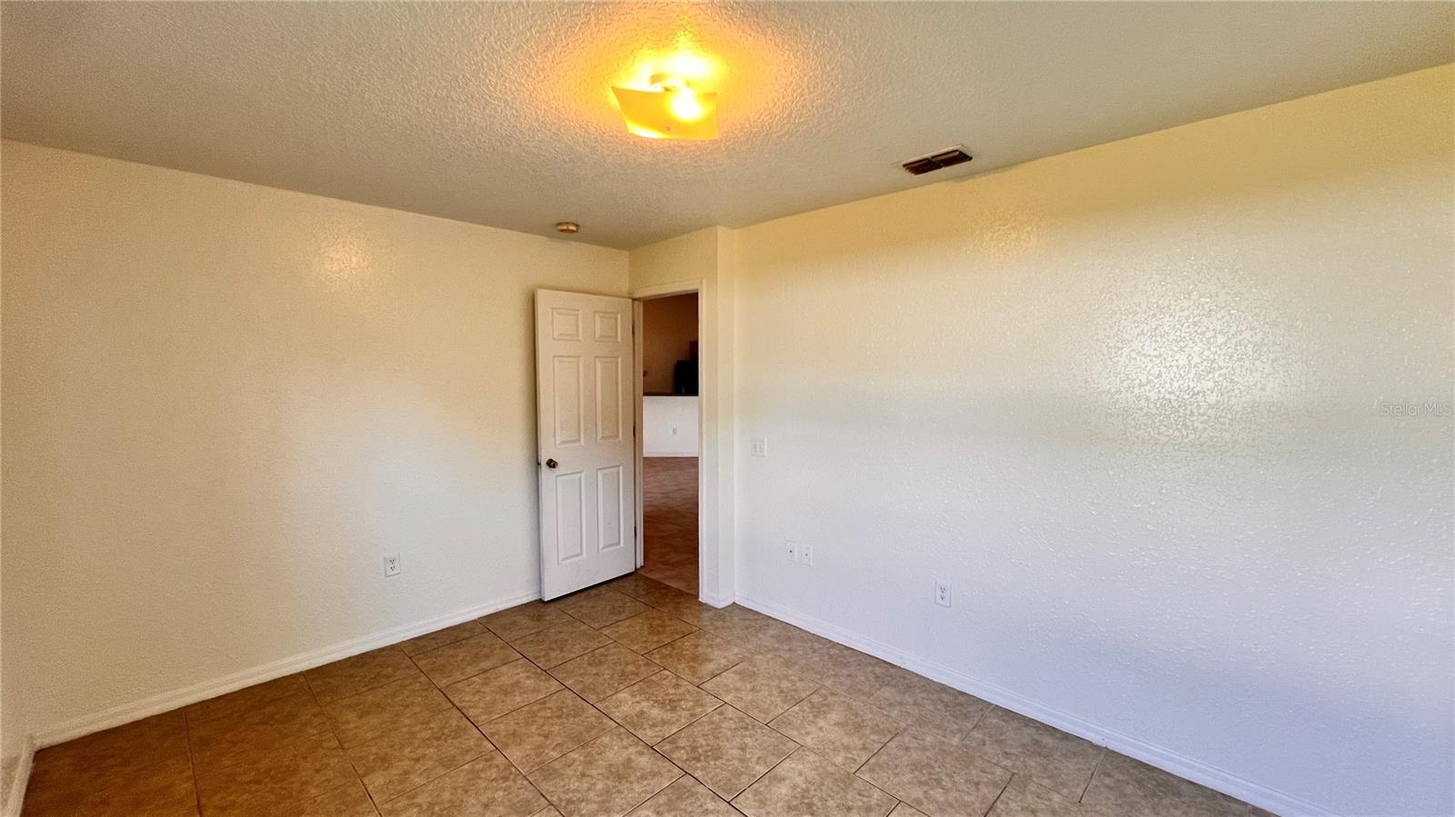 POINCIANA NBRHD 05 NORTH VILLAGE 03 - Residential Lease