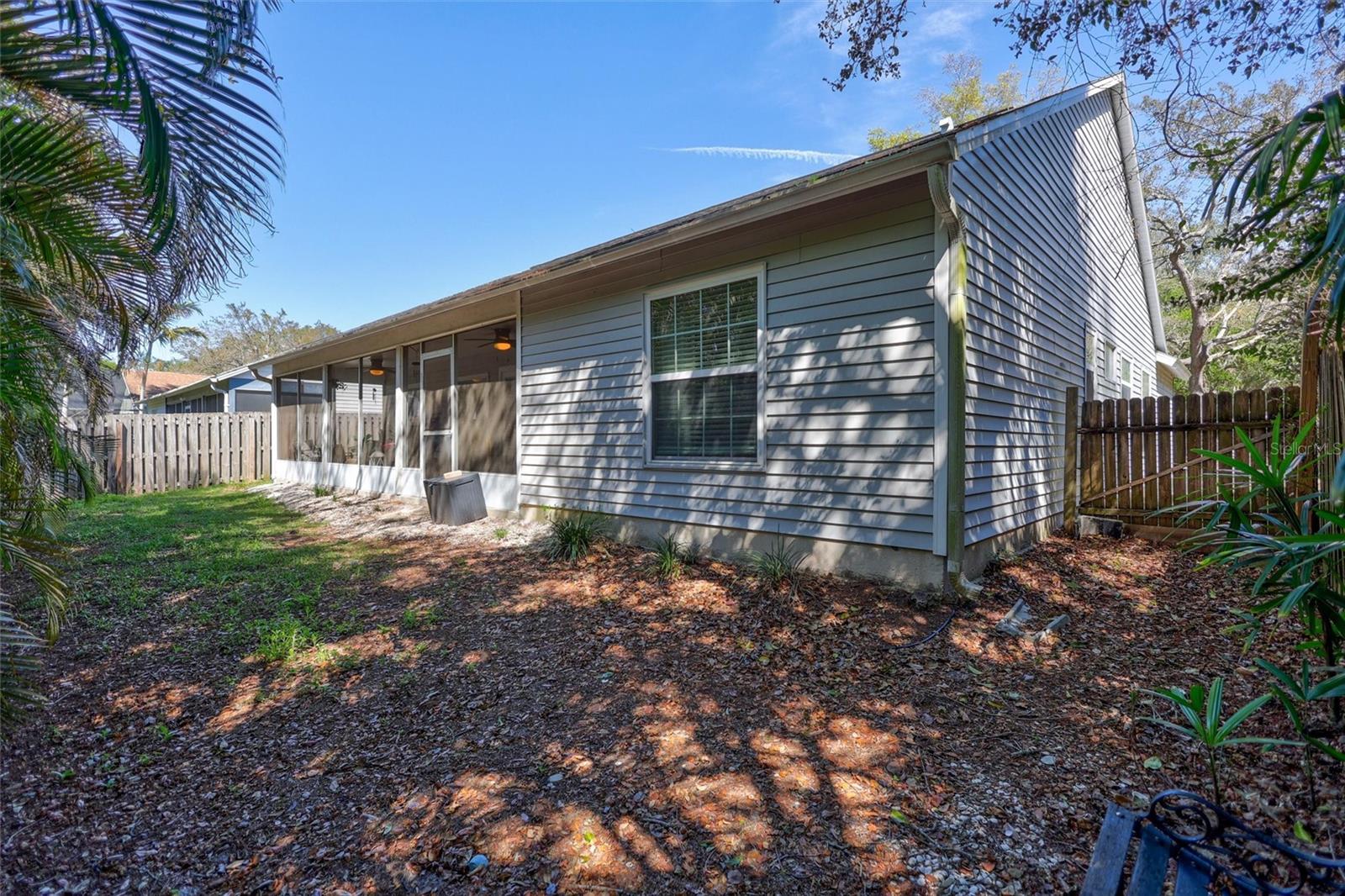 ROLLING OAKS - Residential