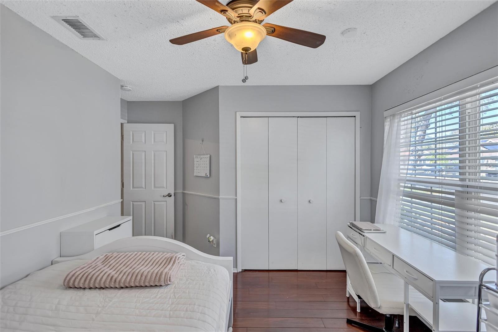 ROLLING OAKS - Residential