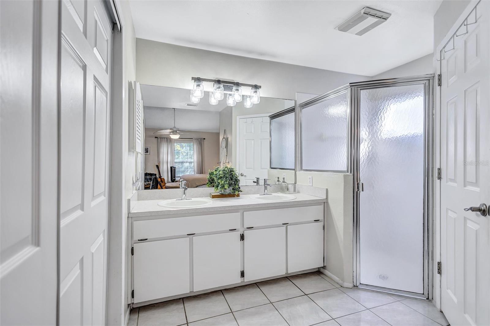 ROLLING OAKS - Residential