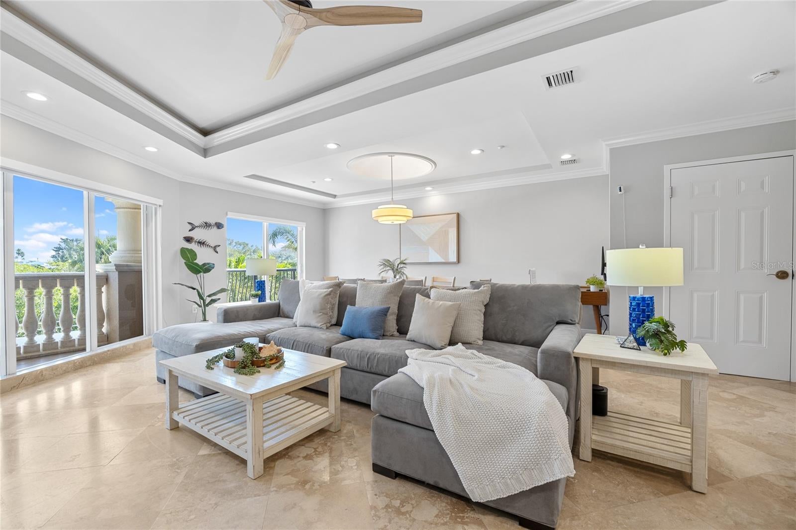 604 GULF BOULEVARD 207