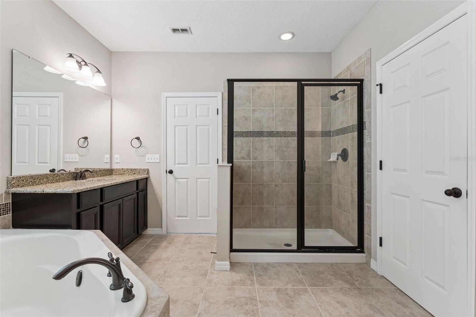 EAST LAKE PARK PH 3-5 - Residential