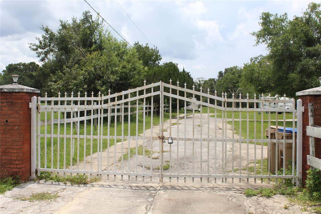 Photo of 4900 S Orange Blossom Trail, Kissimmee, FL 34758 (MLS # O6436123)