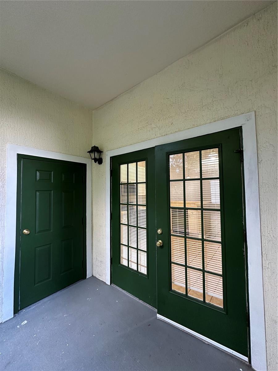 HUNTERS POINTE AT HUNTERS RESERVE A CONDO - Residential Lease