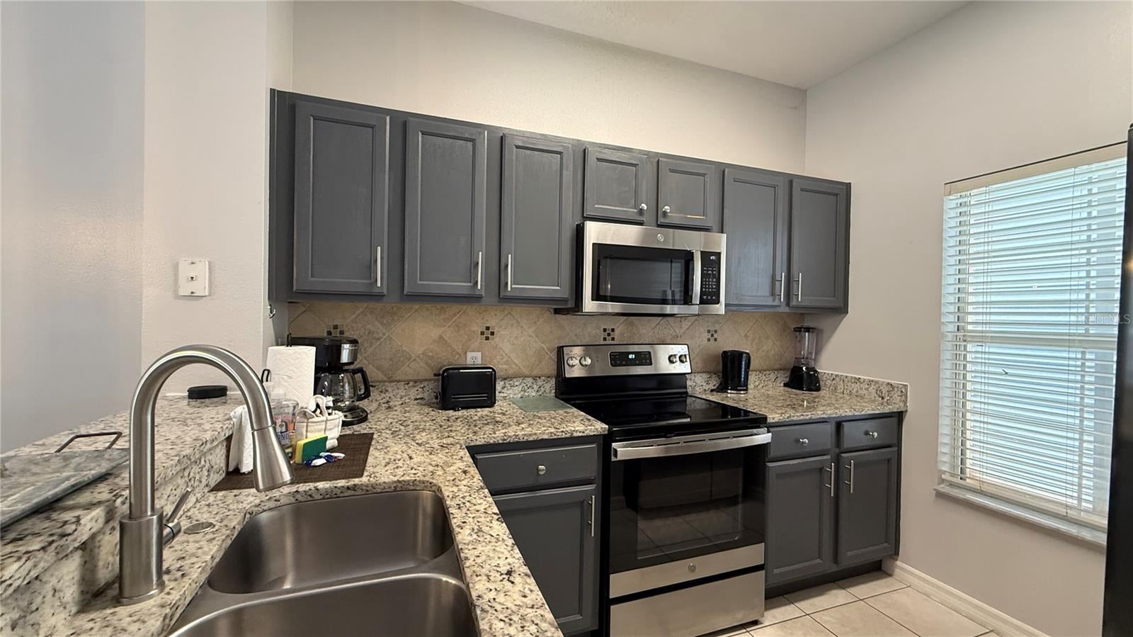 8517 BAY LILLY LOOP