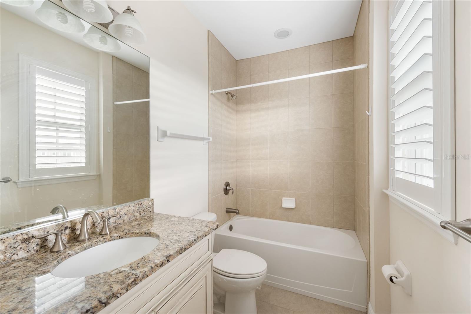 LANDINGS CORAL CRK - Residential