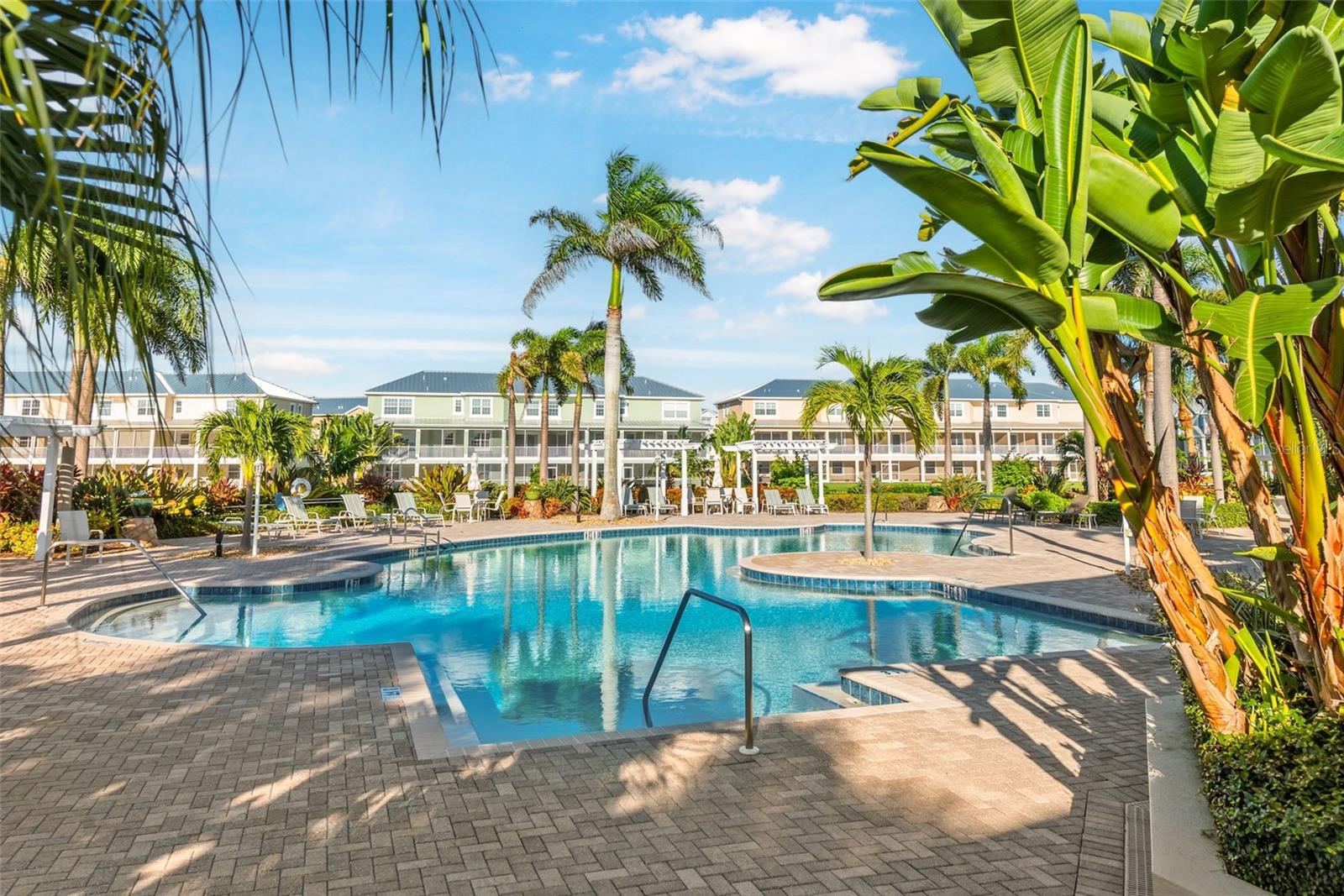 LANDINGS CORAL CRK - Residential