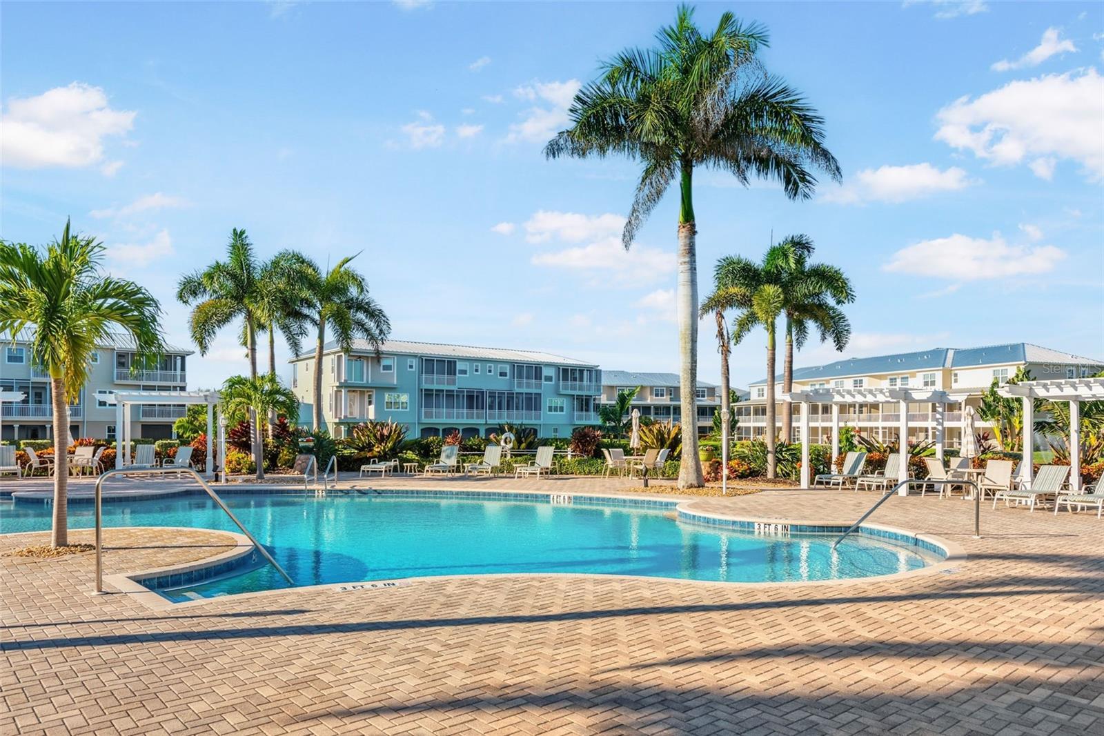 LANDINGS CORAL CRK - Residential