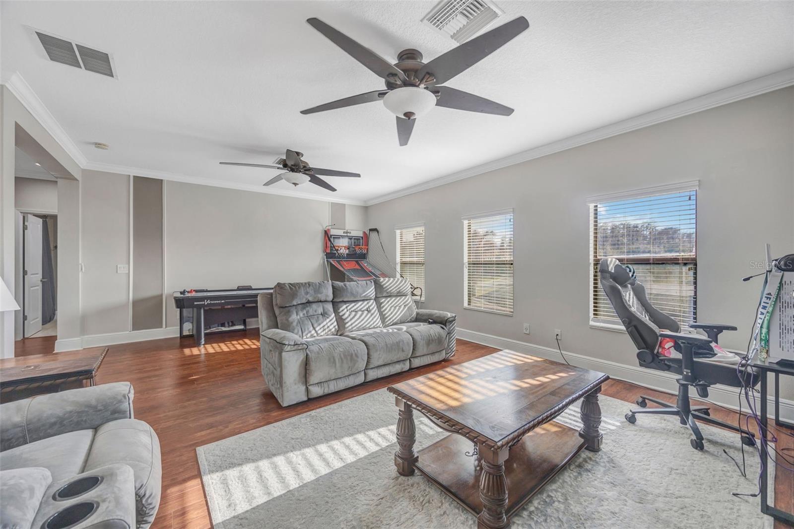 BASSETT CREEK ESTATES - Residential