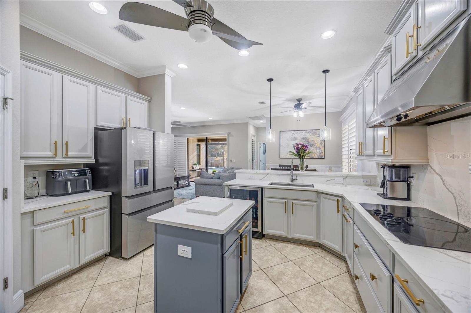 BASSETT CREEK ESTATES - Residential