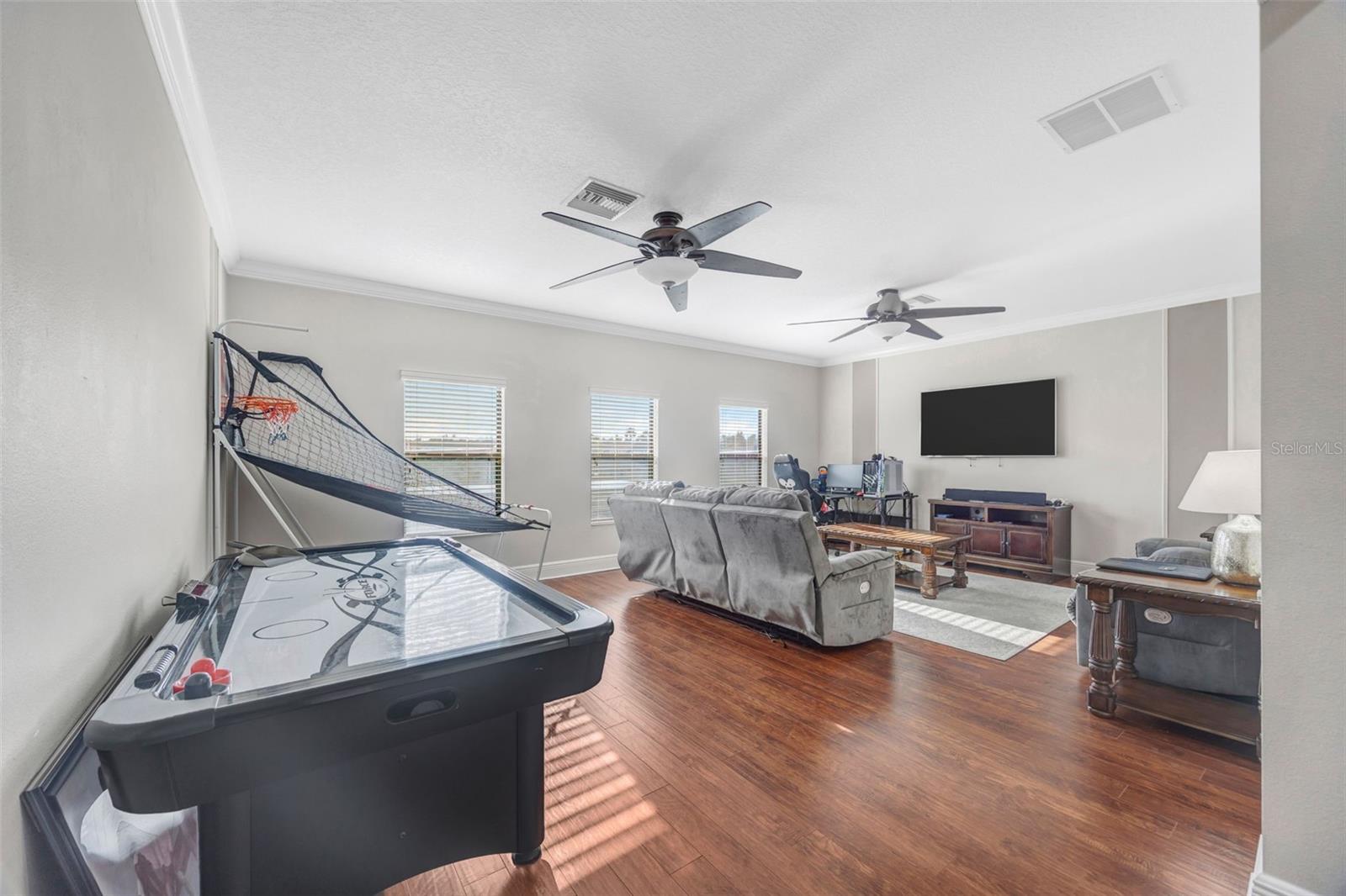 BASSETT CREEK ESTATES - Residential