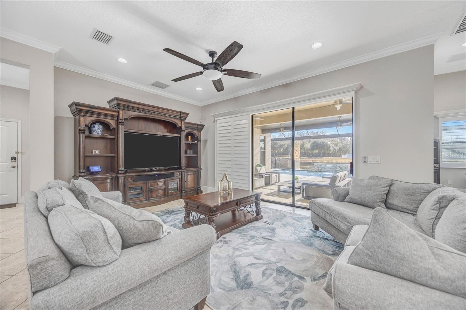 BASSETT CREEK ESTATES - Residential