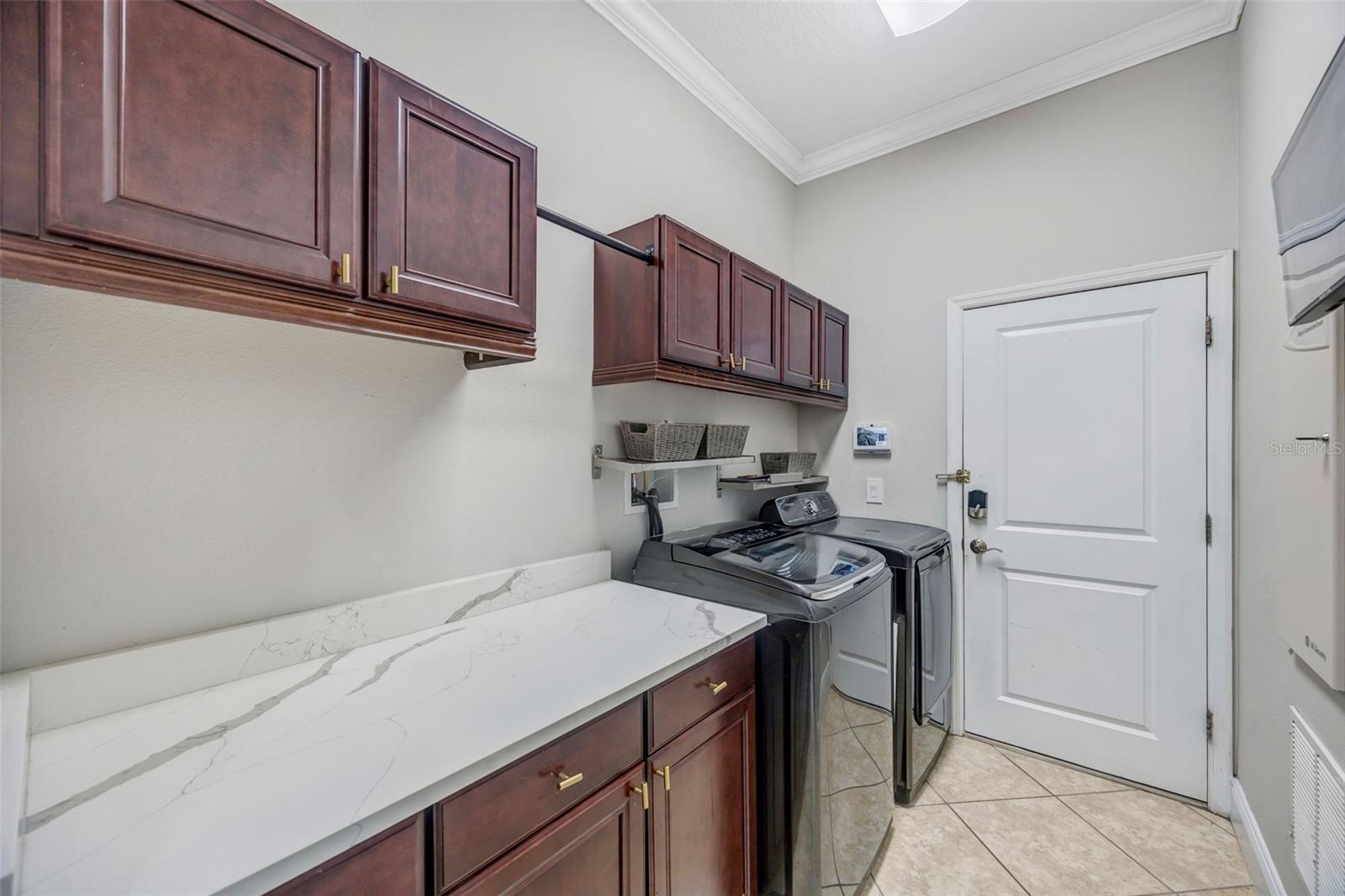 BASSETT CREEK ESTATES - Residential