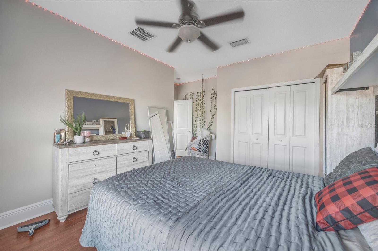 BASSETT CREEK ESTATES - Residential