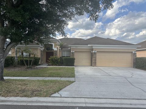 Photo of 13555 Kitty Fork Road, Orlando, FL 32828 (MLS # O6403829)