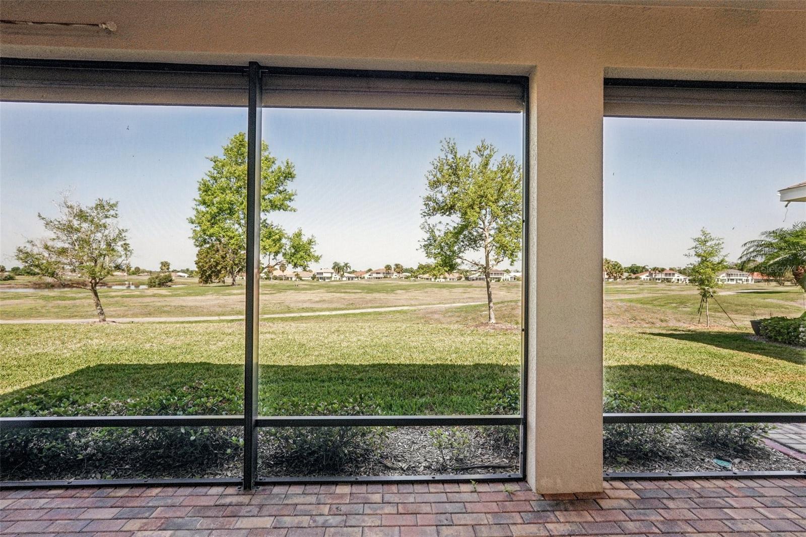 SUN CITY CENTER UNIT 274 & 2 - Residential