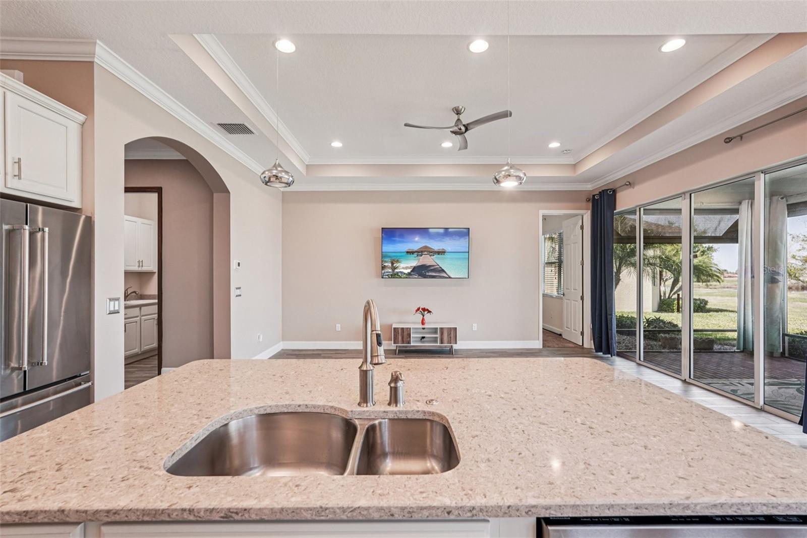 SUN CITY CENTER UNIT 274 & 2 - Residential