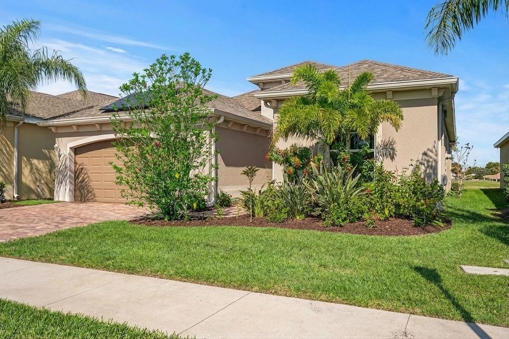 Photo of 1803 Pacific Dunes Drive, Sun City Center, FL 33573 (MLS # TB8491002)