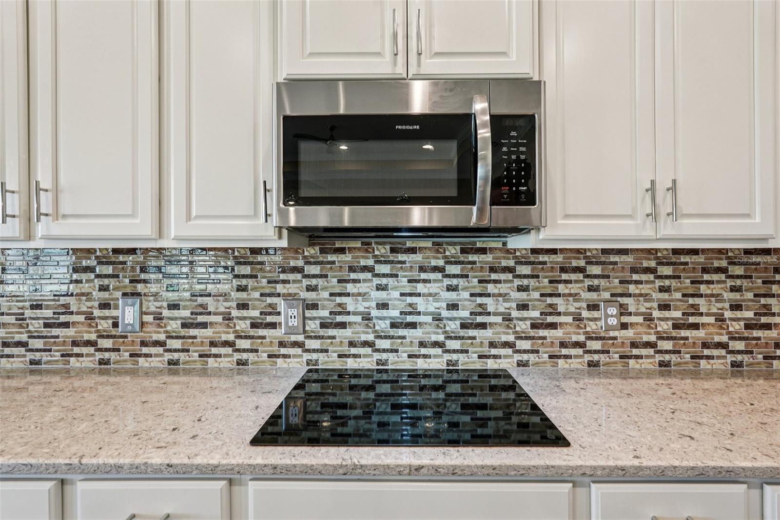 SUN CITY CENTER UNIT 274 & 2 - Residential