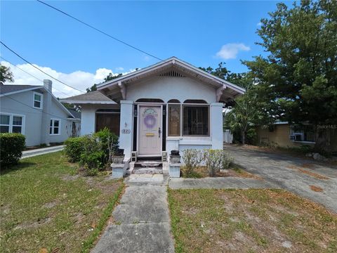 Photo of 1821 Woodward Street, Orlando, FL 32803 (MLS # O6402976)