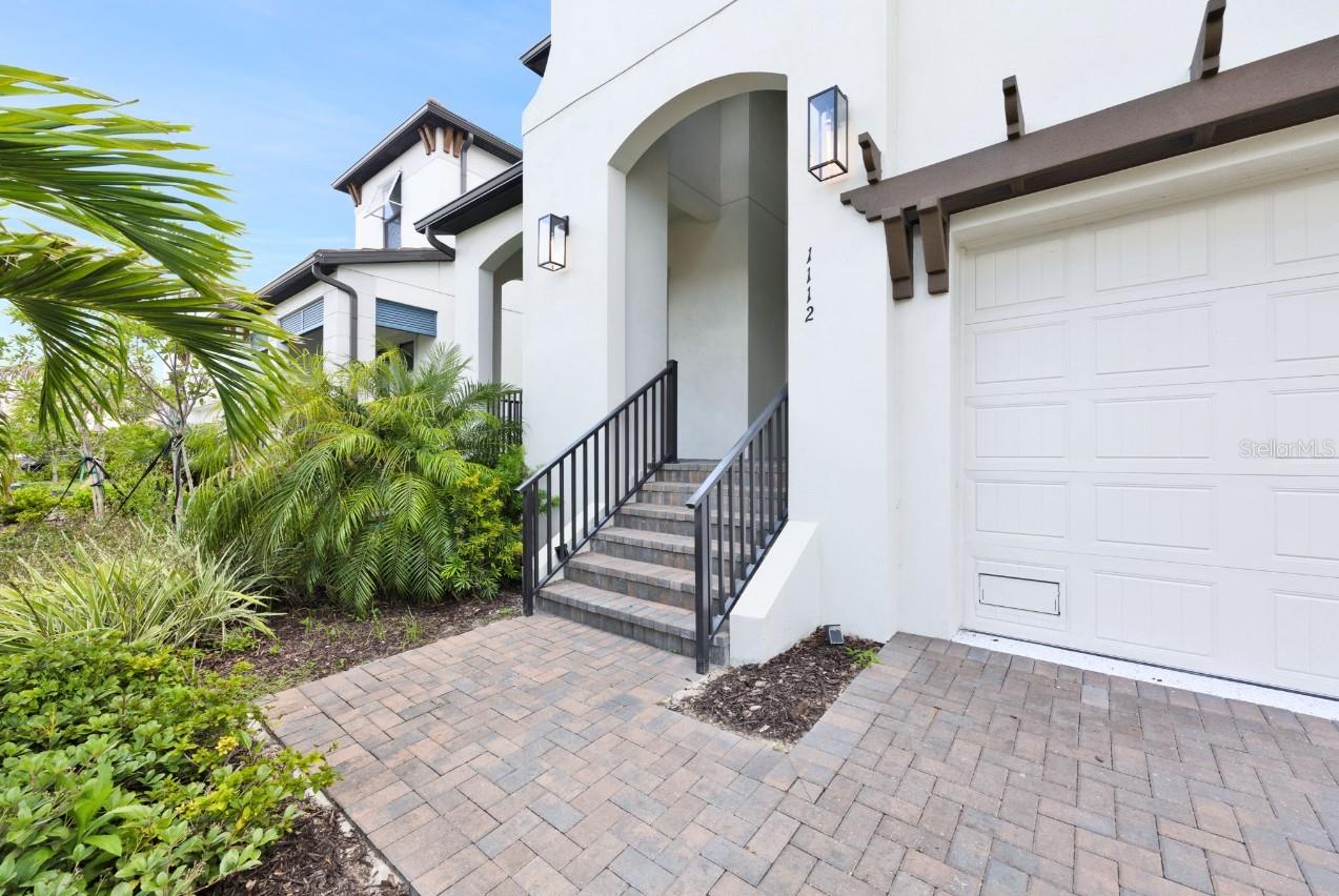 1112 SEAGRAPE DRIVE