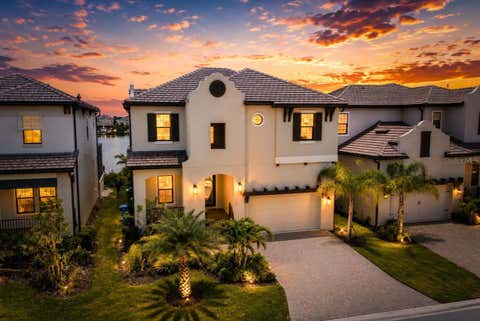 Photo of 1112 Seagrape Drive, Ruskin, FL 33570 (MLS # TB8522802)