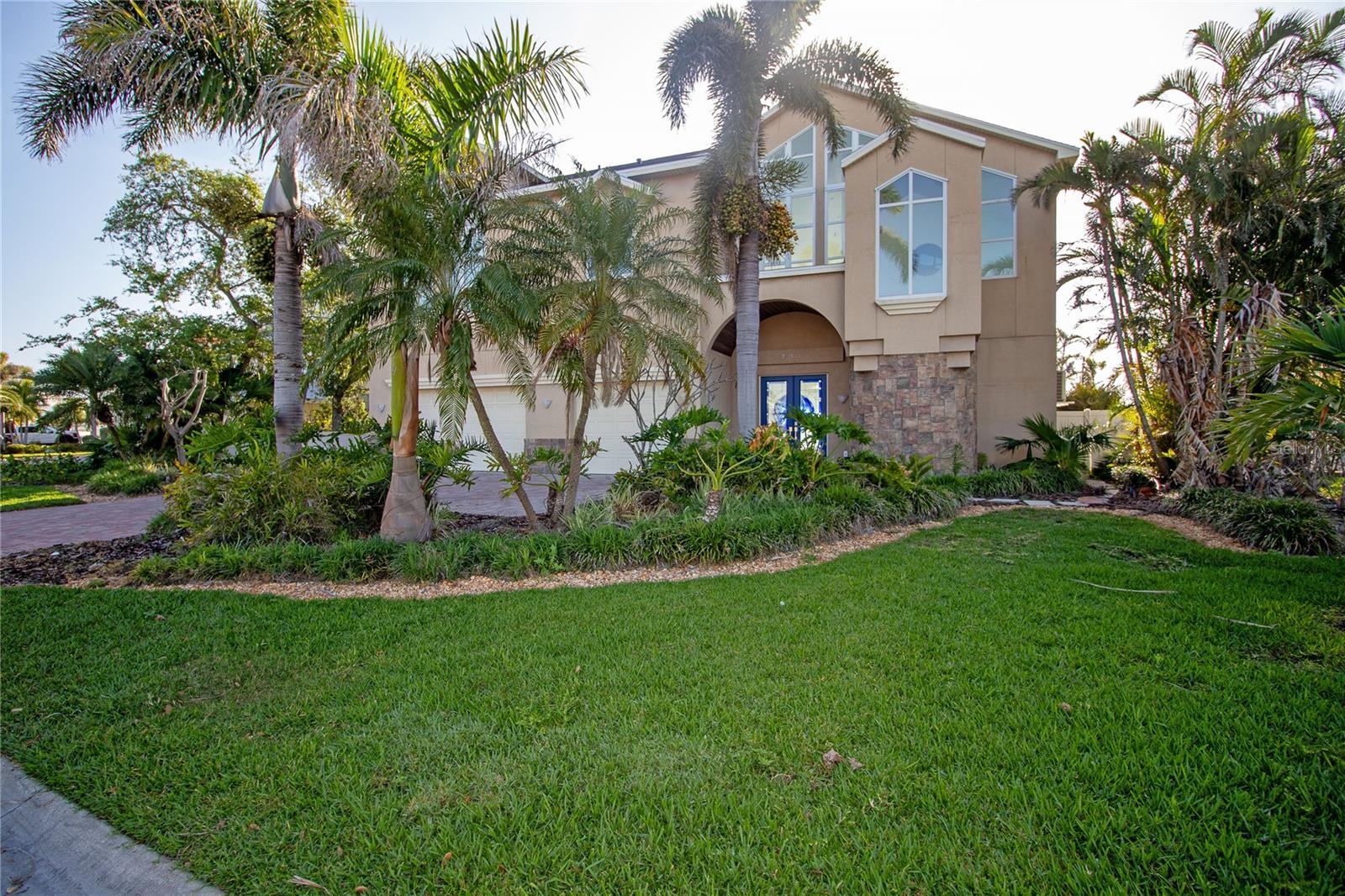 17011 DOLPHIN DRIVE