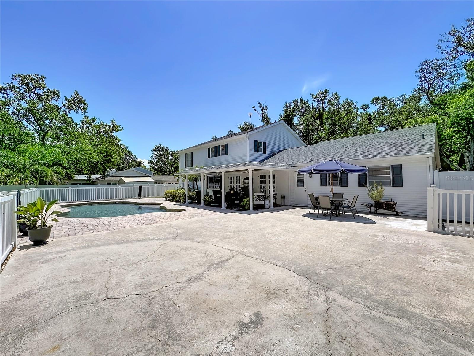 PINEHURST - Residential