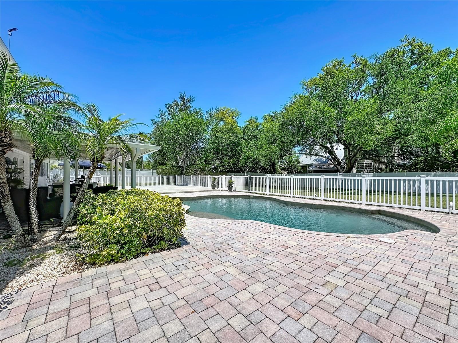 PINEHURST - Residential