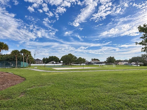 Tiny photo for 2813 Mayflower Loop, Clermont, FL 34714 (MLS # G5118043)