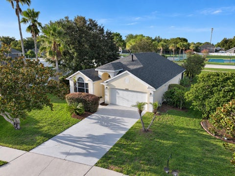 Photo of 2813 Mayflower Loop, Clermont, FL 34714 (MLS # G5118043)