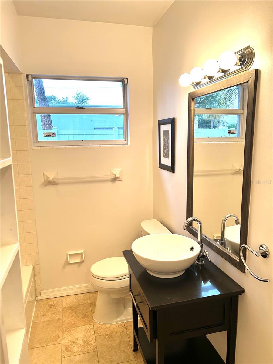 CREST VIEW - Residential Lease