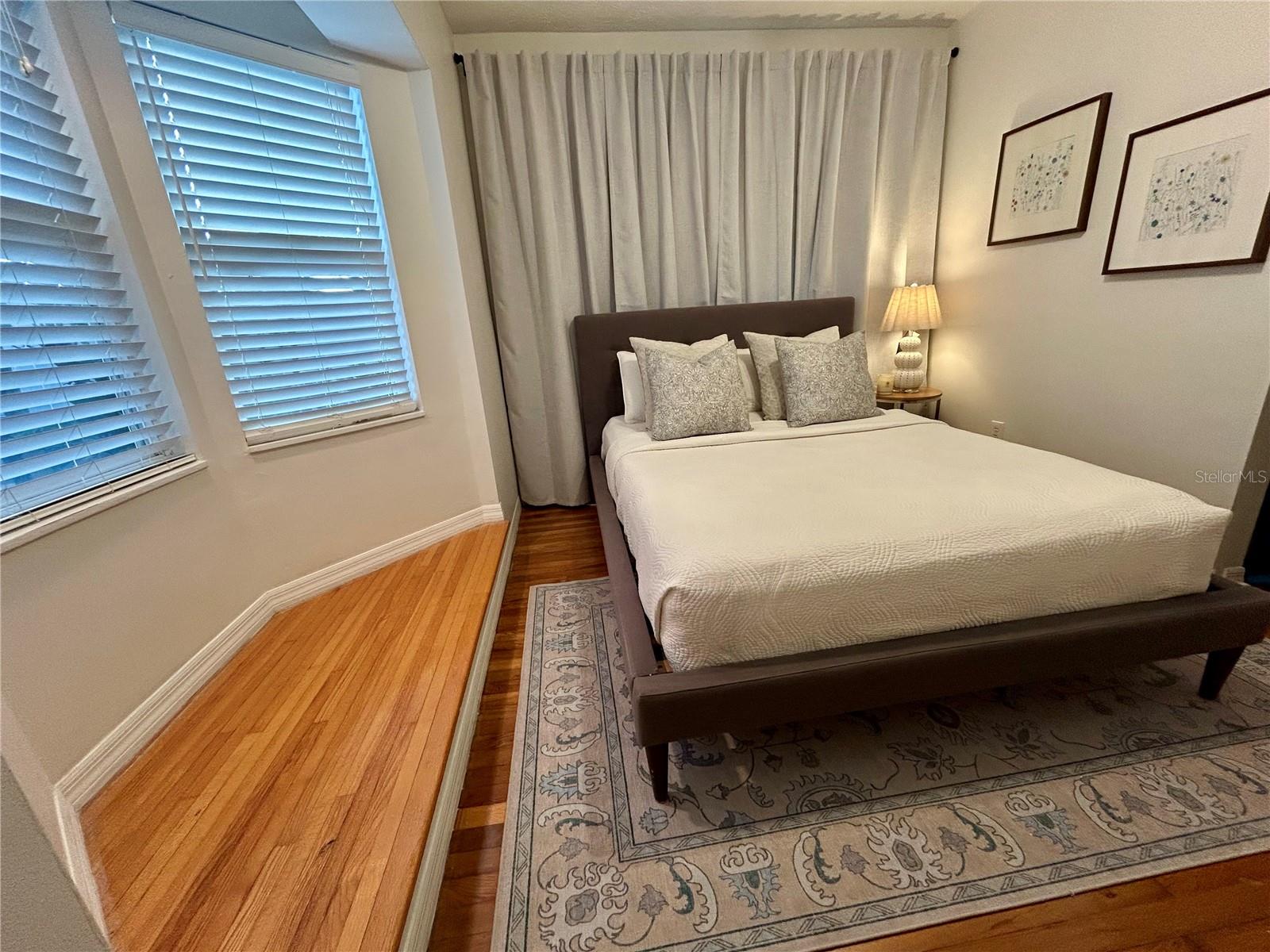 CREST VIEW - Residential Lease