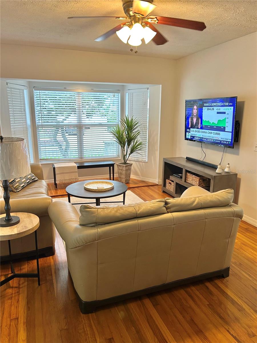 CREST VIEW - Residential Lease